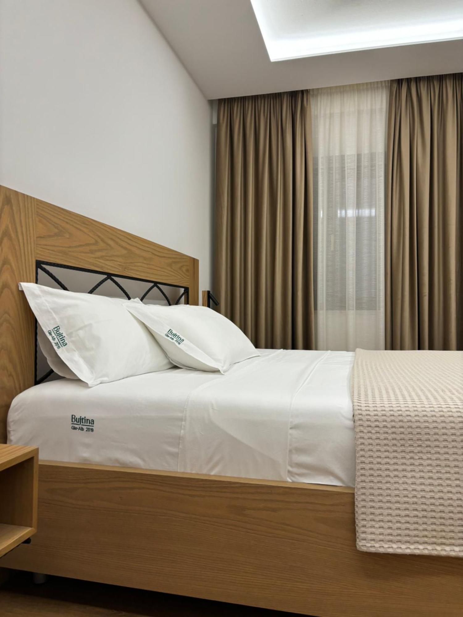 Gle-Alb Agrotourism Hotell Tepelene Exteriör bild